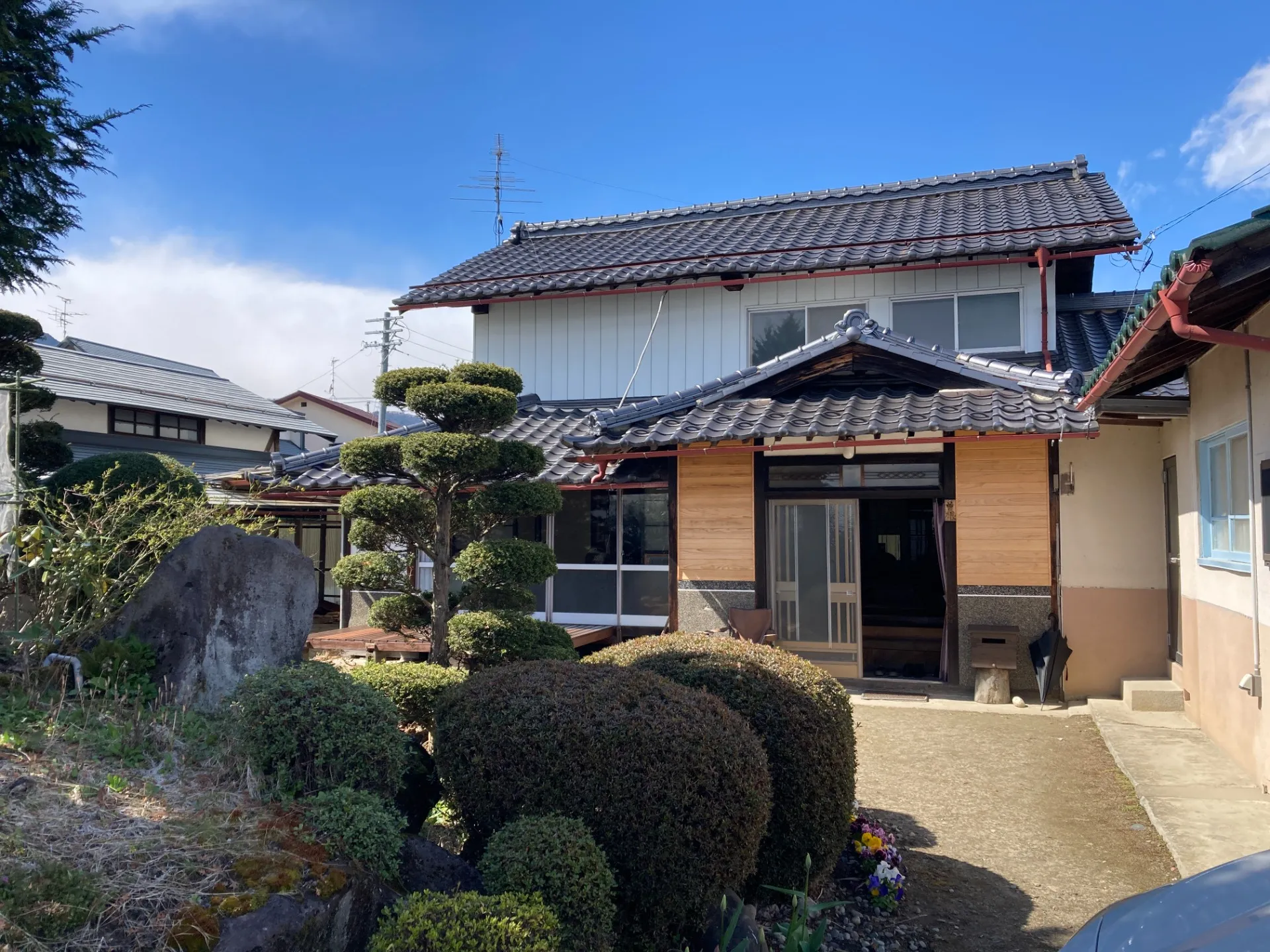 大町市常盤　畑付中古住宅