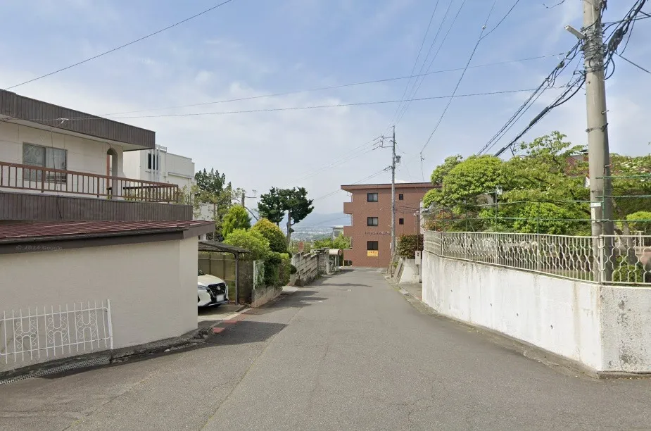 松本市蟻ケ崎台　中古住宅